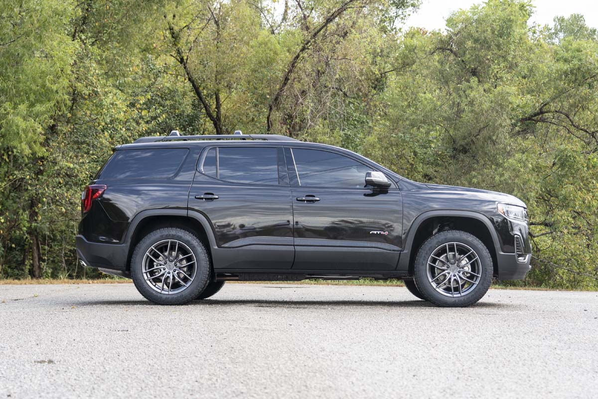Rough Country - 1.5 Inch Lift Kit - GMC Acadia 2WD/4WD (2017-2023) - Image 4
