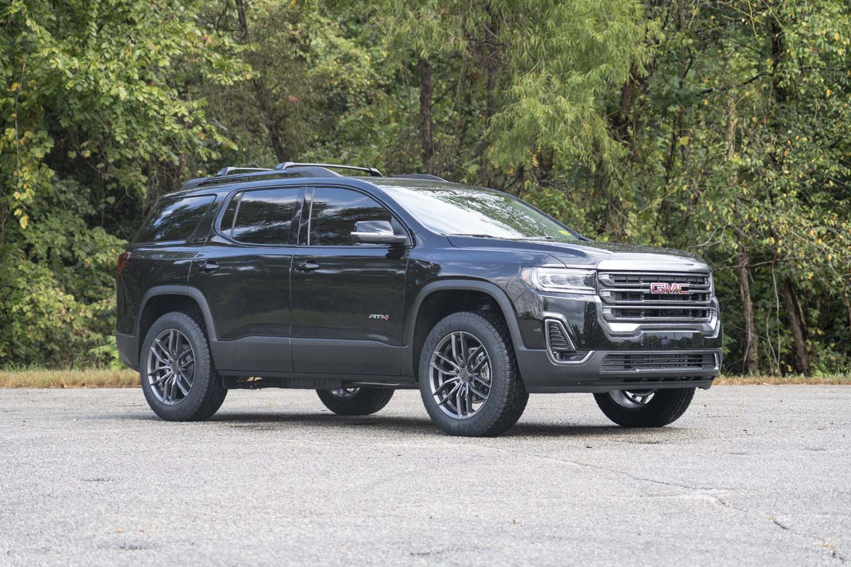Rough Country - 1.5 Inch Lift Kit - N3 Front Struts - GMC Acadia 2WD/4WD (2017-2023) - Image 3