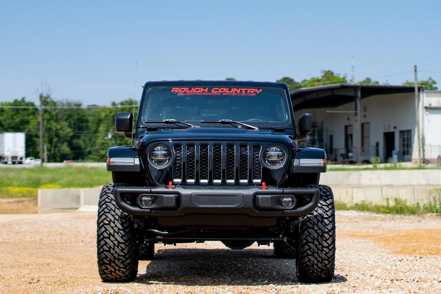 Rough Country - 2.5 Inch Leveling Kits - Springs - M1 - Jeep Gladiator JT 4WD (2024-2025) - Image 3
