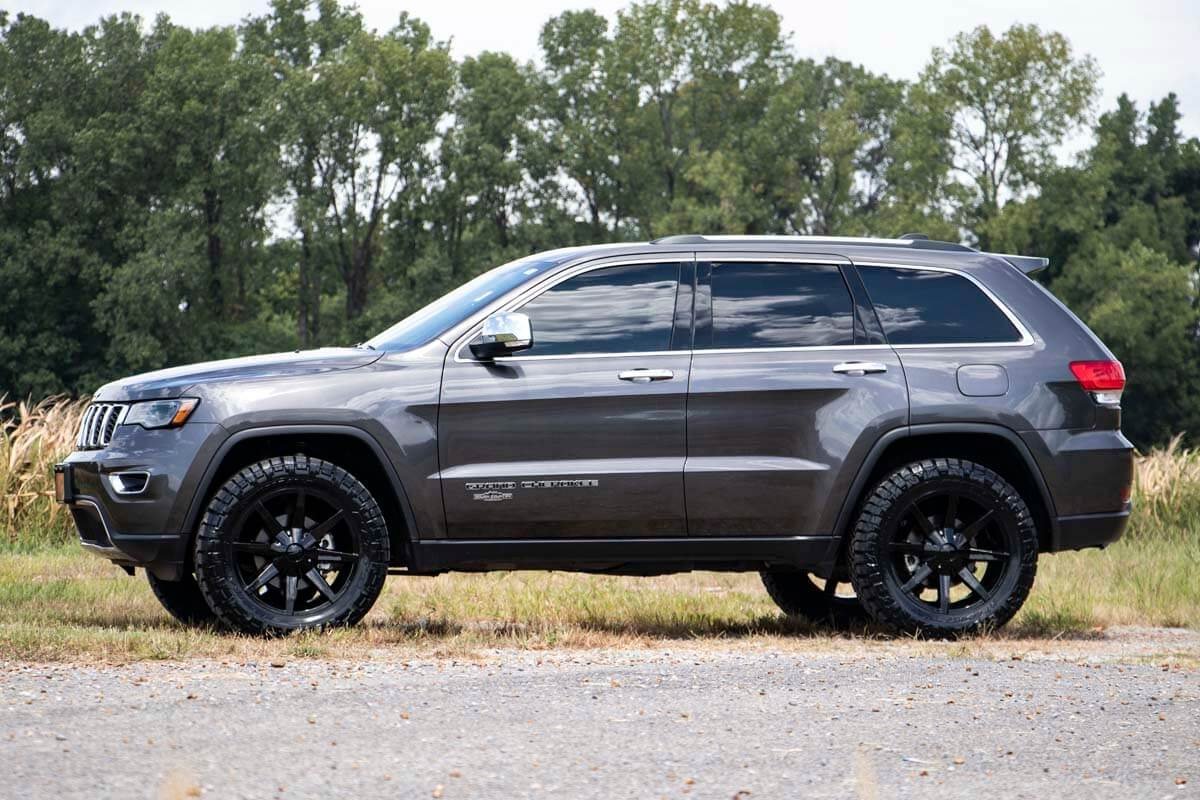 Rough Country - 2.5 Inch Lift Kit - N3 Struts - Jeep Grand Cherokee 4WD (2016-2022) - Image 8