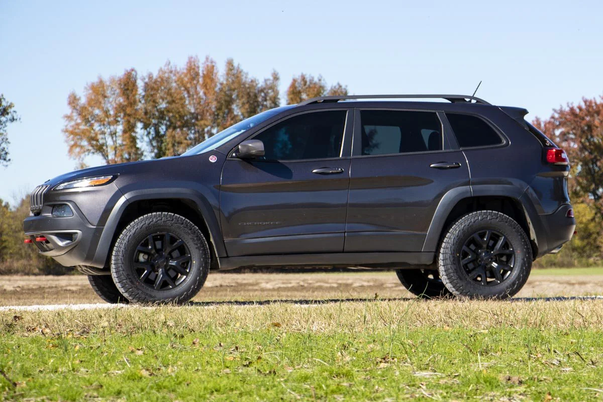 Rough Country - 2 Inch Lift Strut Kit - Jeep Cherokee KL 4WD (2014-2023) - Image 9