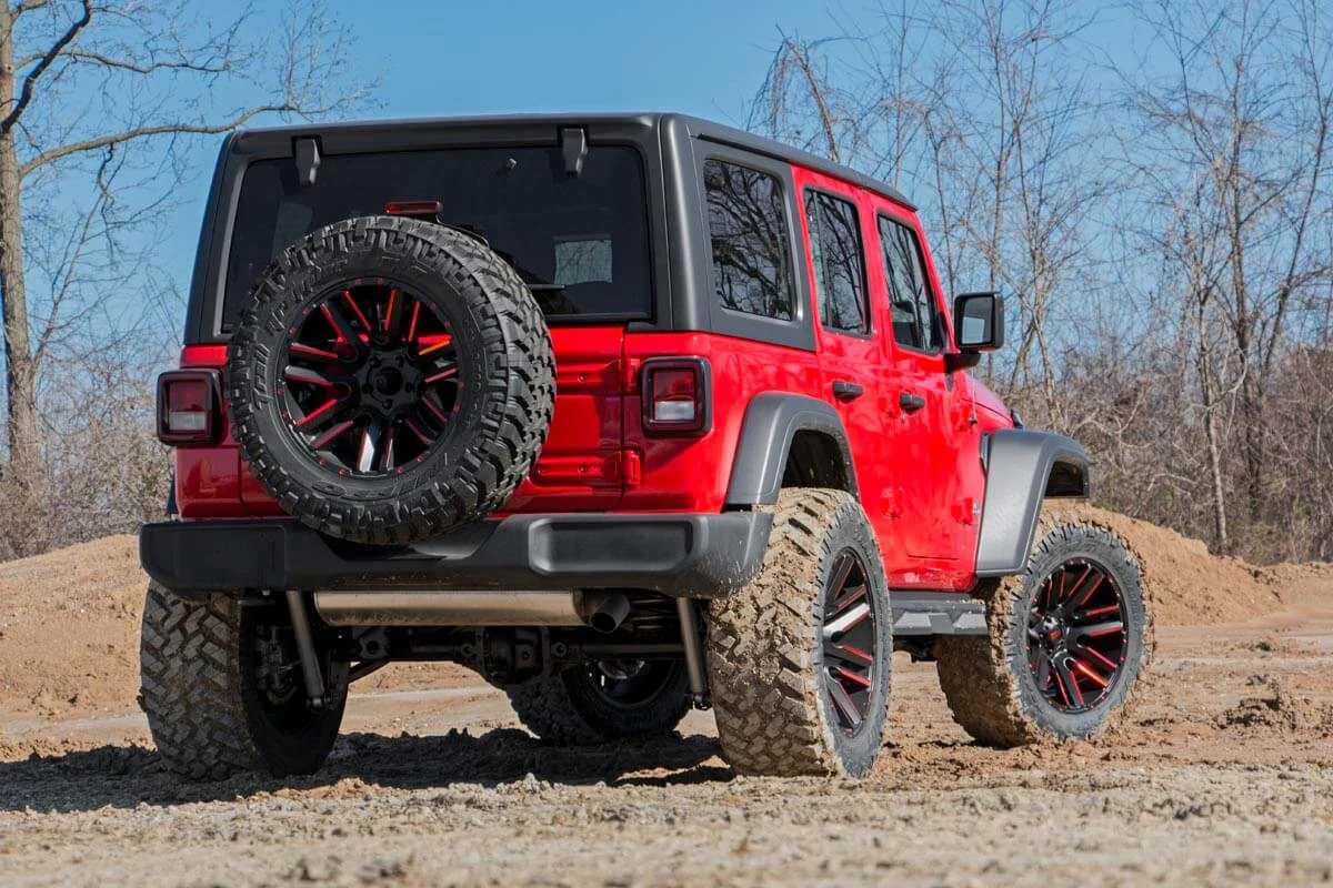 Rough Country - 3.5 Inch Lift Kit - C/A Drop - FR D/S - Jeep Wrangler Unlimited Rubicon (18-23) - Image 11