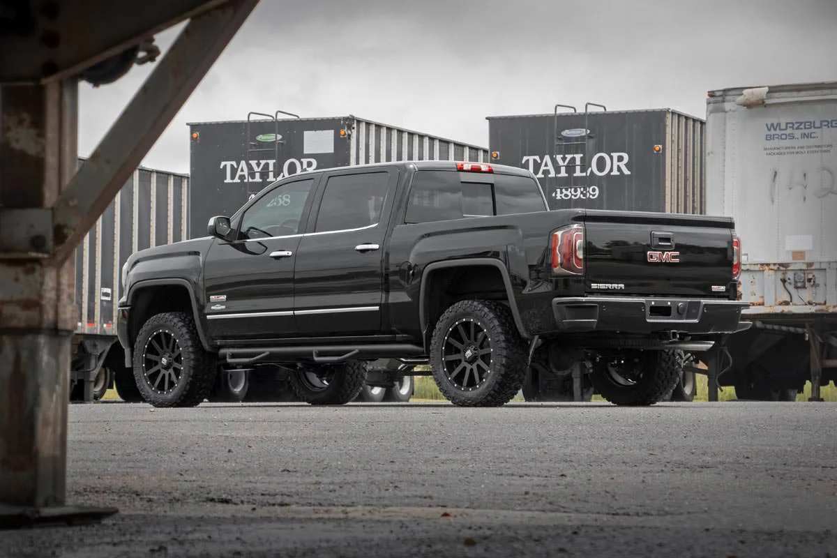 Rough Country - 3.5 Inch Lift Kit - Forged UCA - N3 Strut - Chevy/GMC 1500 (14-16) - Image 6