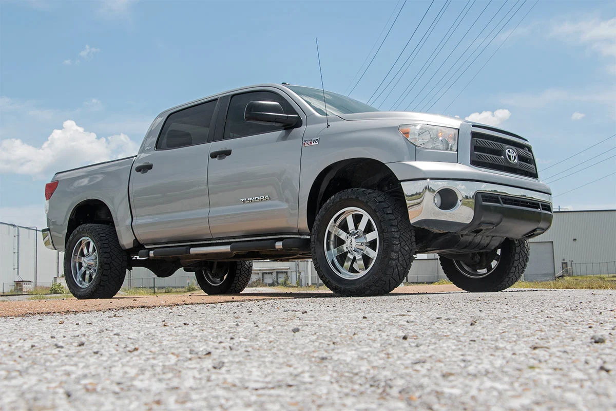 Rough Country - 3.5 Inch Lift Kit - M1 Struts/M1 - Toyota Tundra 2WD/4WD (2007-2021) - Image 4
