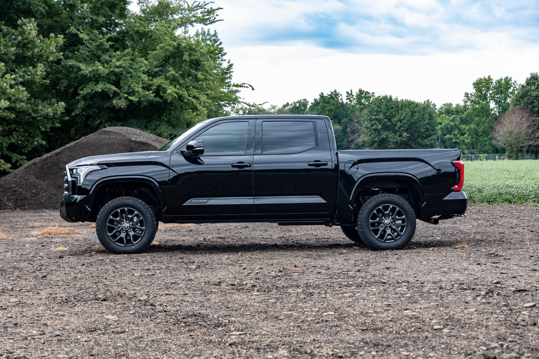 Rough Country - 3.5 Inch Lift Kit - OE Air Ride - Toyota Tundra 4WD (2022-2025) - Image 6