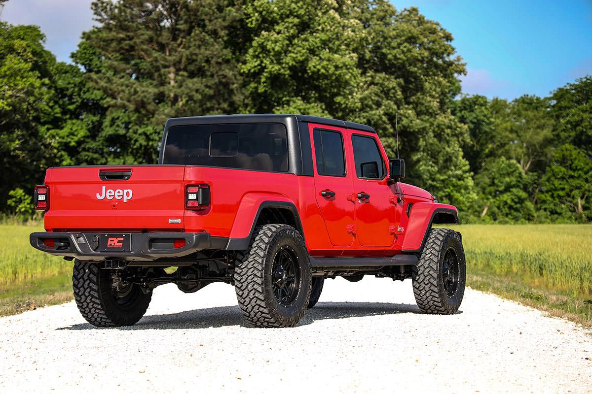 Rough Country - 3.5 Inch Lift Kit - Spacers - Jeep Gladiator JT 4WD (2024-2025) - Image 4