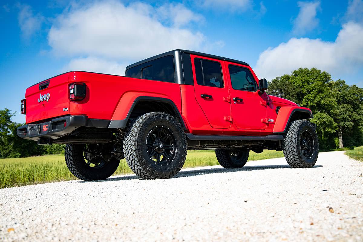 Rough Country - 3.5 Inch Lift Kit - Spacers - V2 - Jeep Gladiator JT 4WD (2020-2023) - Image 5