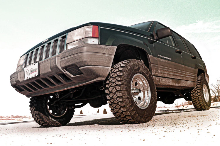 Rough Country - 3.5 Inch Lift Kit - V-6 Motor - Jeep Grand Cherokee ZJ 2WD/4WD (1993-1998) - Image 4