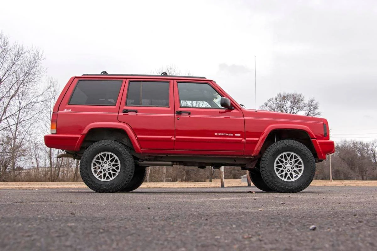 Rough Country - 3 Inch Lift Kit - Series II - RR Springs - Jeep Cherokee XJ 2WD/4WD (84-01) - Image 9