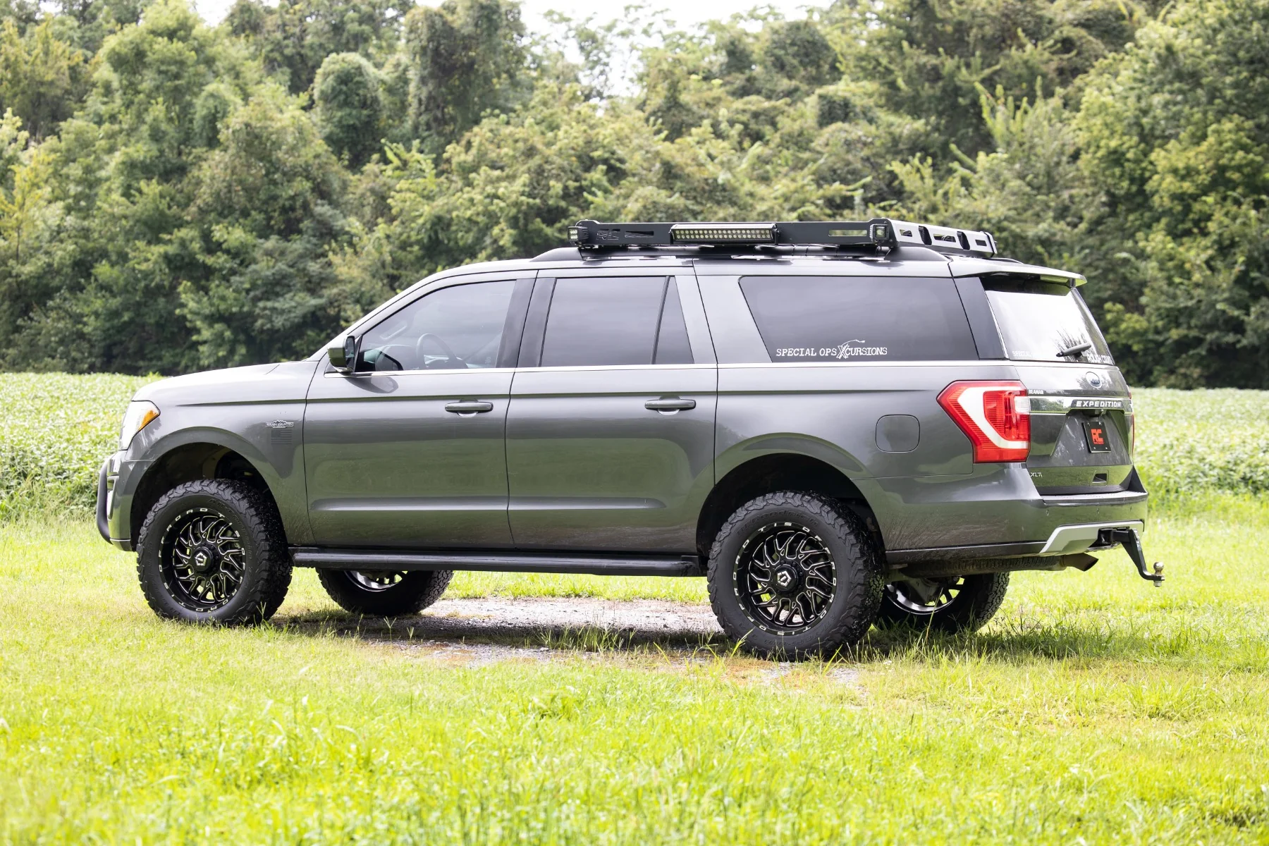 Rough Country - 3 Inch Lift Kit - UCA - Ford Expedition 4WD (2018-2024) - Image 4