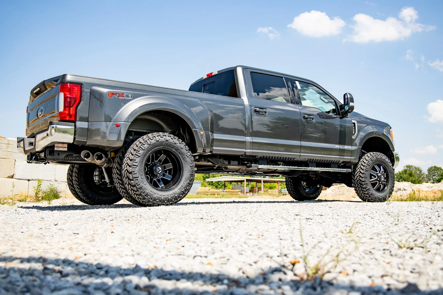 Rough Country - 4.5 Inch Lift Kit - DRW - FR Drive Shaft - Ford F-350 Super Duty 4WD (17-22) - Image 6