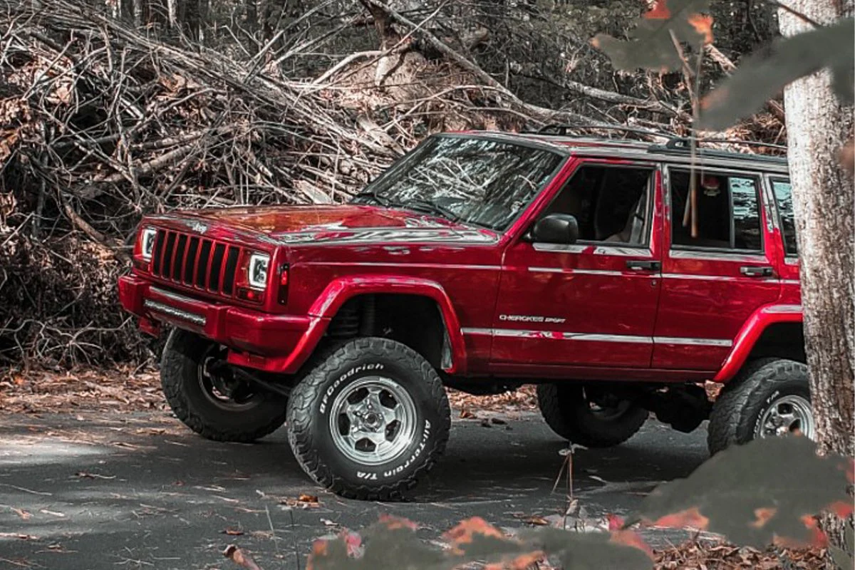 Rough Country - 4.5 Inch Lift Kit - RR springs - Jeep Cherokee XJ 2WD/4WD (1984-2001) - Image 4