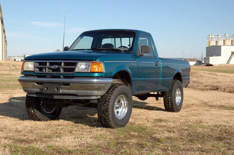 Rough Country - 4 Inch Lift Kit - Ford Ranger 2WD (1983-1997) - Image 2