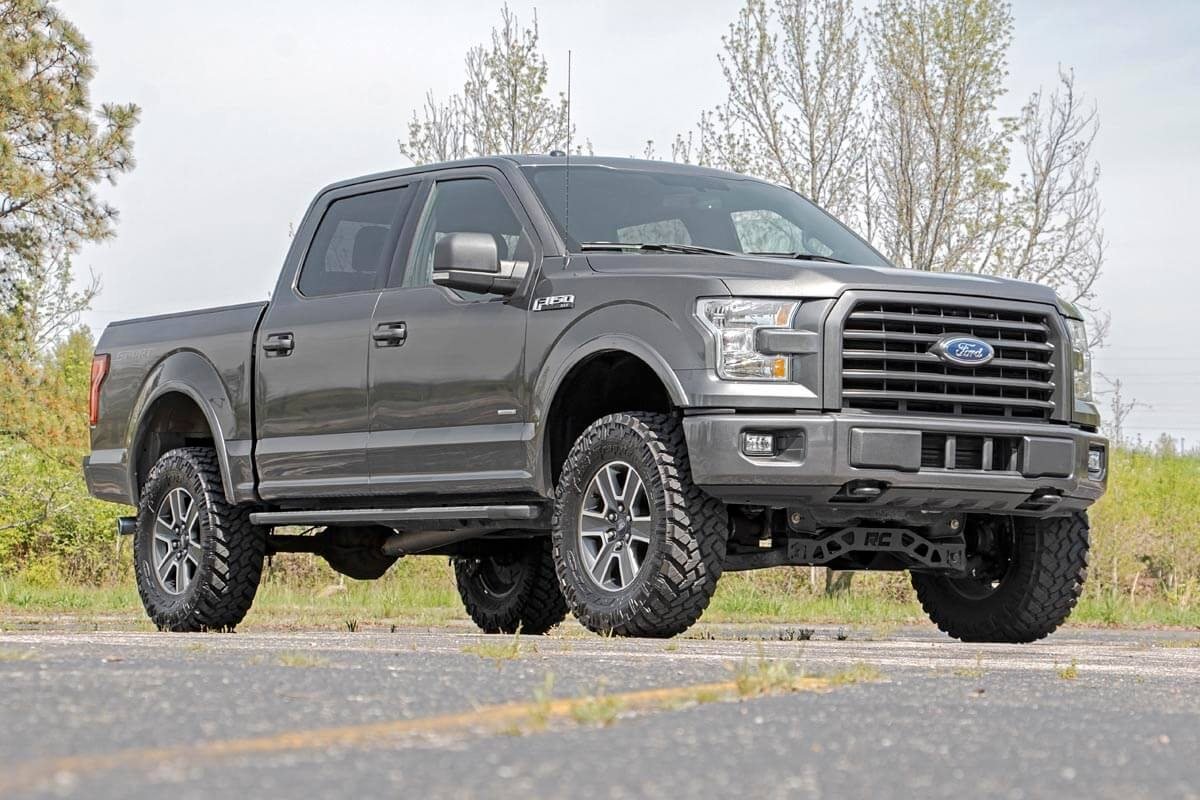 Rough Country - 4 Inch Lift Kit - N3 Struts - Ford F-150 4WD (2015-2020) - Image 3