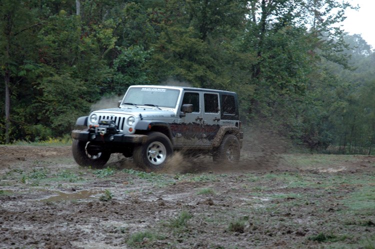 Rough Country - 4 Inch Lift Kit - X-Series - V2 - Jeep Wrangler JK 4WD (2007-2018) - Image 7