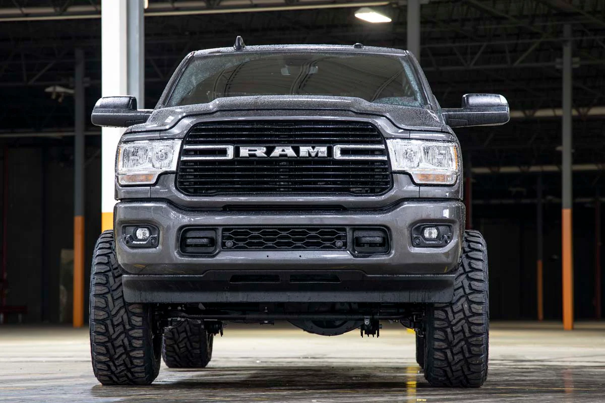 Rough Country - 5 Inch Lift Kit - Dual Rate Coils - V2 - Non-AISIN - Ram 2500 4WD (2019-2024) - Image 3