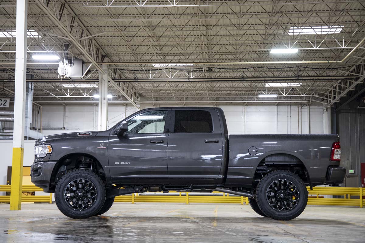 Rough Country - 5 Inch Lift Kit - Dual Rate Coils - V2 - Non-AISIN - Ram 2500 4WD (2019-2024) - Image 6