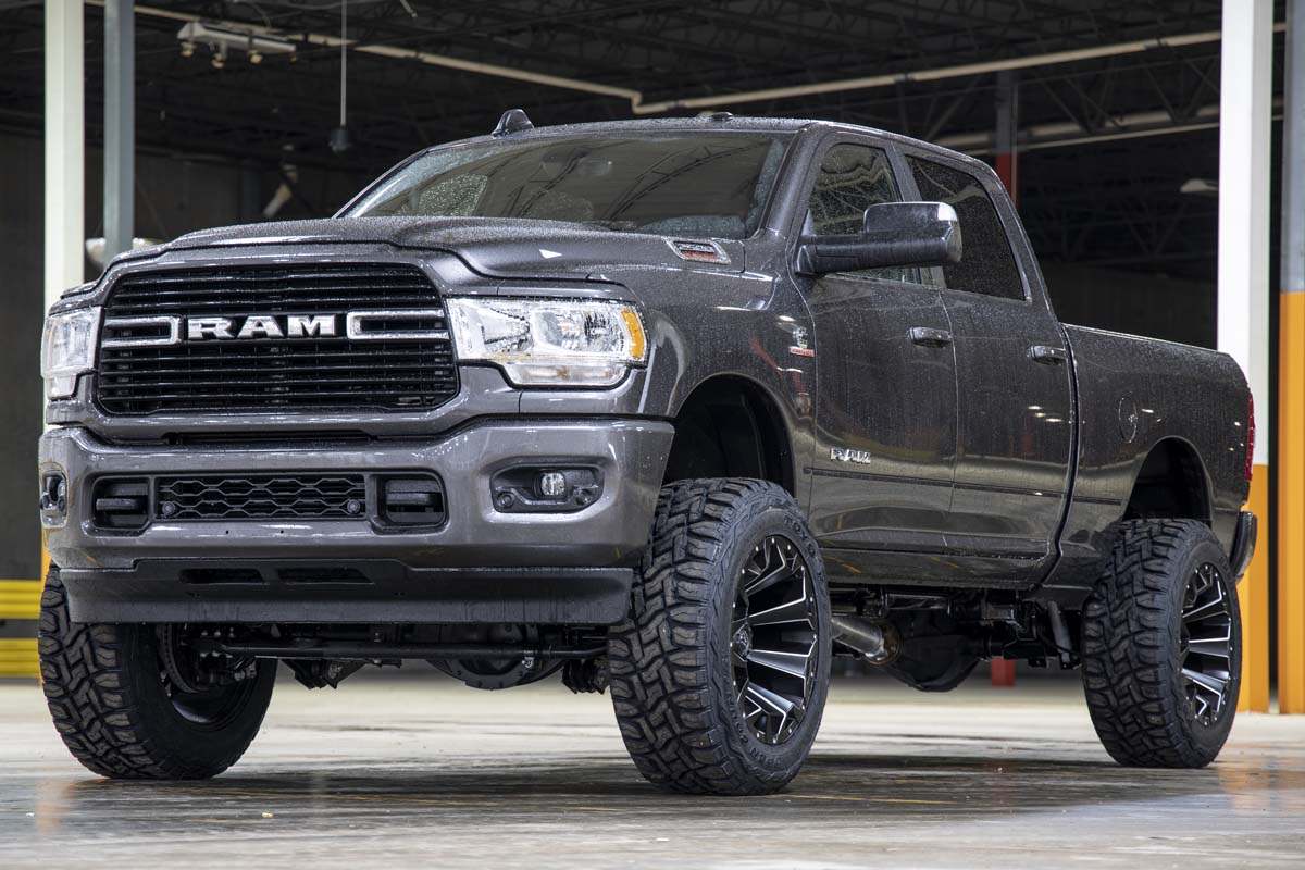 Rough Country - 5 Inch Lift Kit - Dual Rate Coils - V2 - Non-AISIN - Ram 2500 4WD (2019-2024) - Image 7