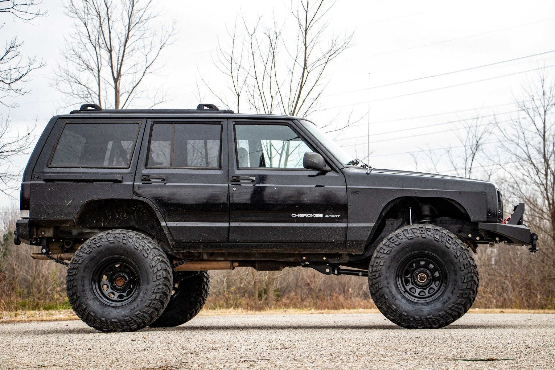 Rough Country - 6.5 Inch Lift Kit - Long Arm - NP242 - Jeep Cherokee XJ 4WD (1984-2001) - Image 4