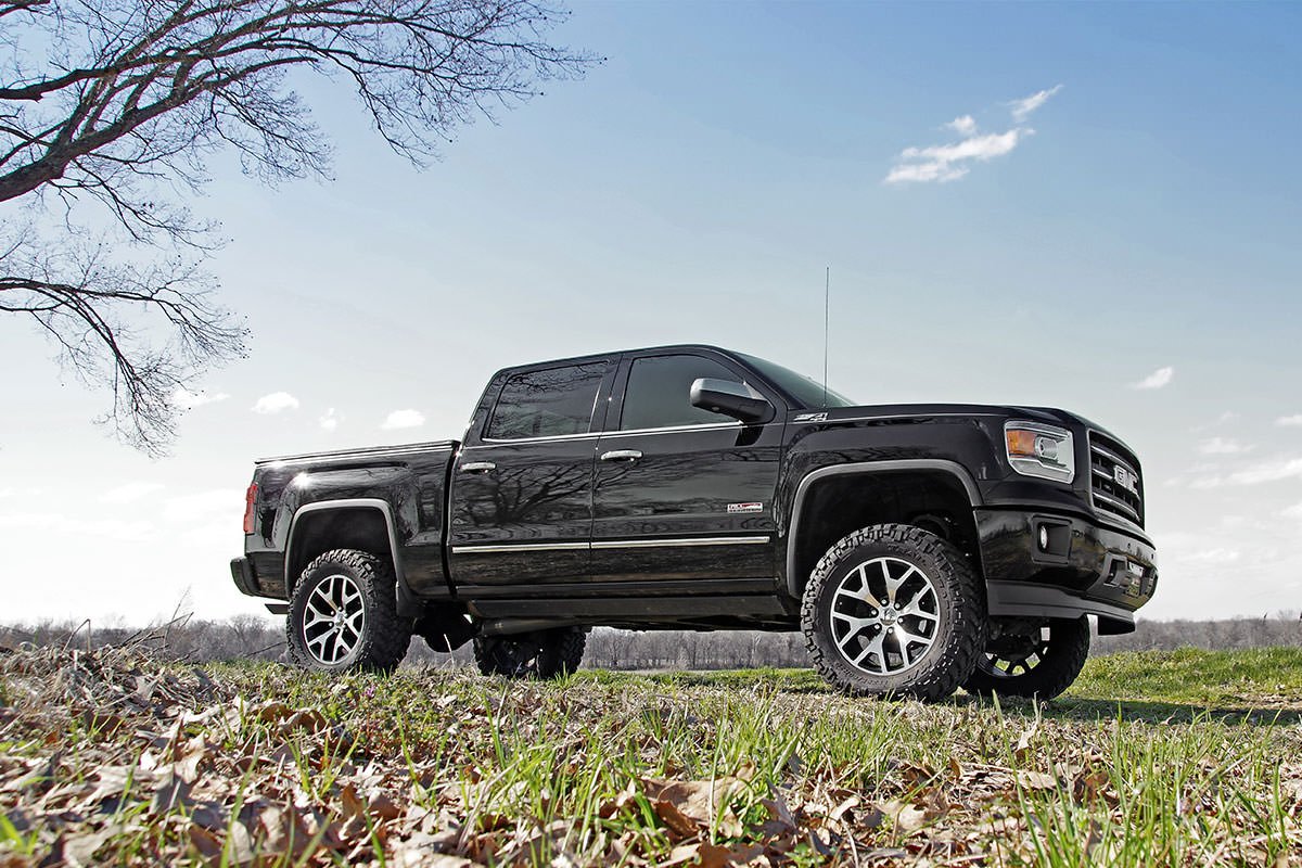Rough Country - 6 Inch Lift Kit - Cast Steel - M1 Struts/M1 - Chevy/GMC 1500 (14-18 & Classic) - Image 4
