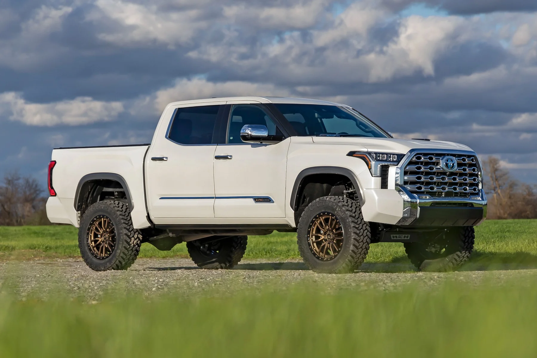 Rough Country - 6 Inch Lift Kit - OE Air Ride - Toyota Tundra 2WD/4WD (2022-2025) - Image 5