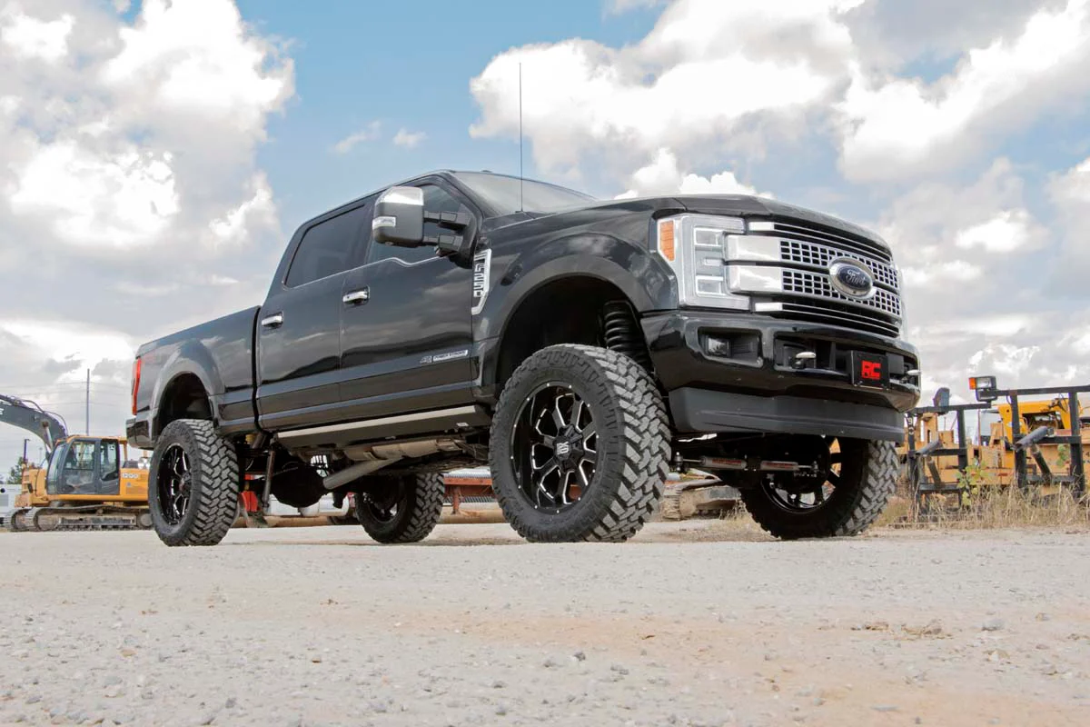 Rough Country - 6 Inch Lift Kit - R/A - OVLDS - M1 - Ford F-250/F-350 Super Duty 4WD (17-22) - Image 6