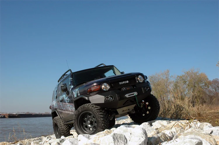 Rough Country - 6 Inch Lift Kit - Toyota FJ Cruiser 2WD/4WD (2007-2009) - Image 9