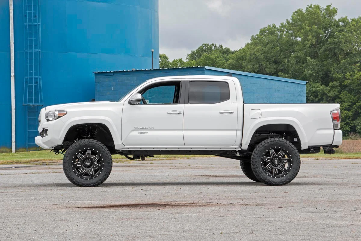 Rough Country - 6 Inch Lift Kit - Toyota Tacoma 2WD/4WD (2005-2015) - Image 11