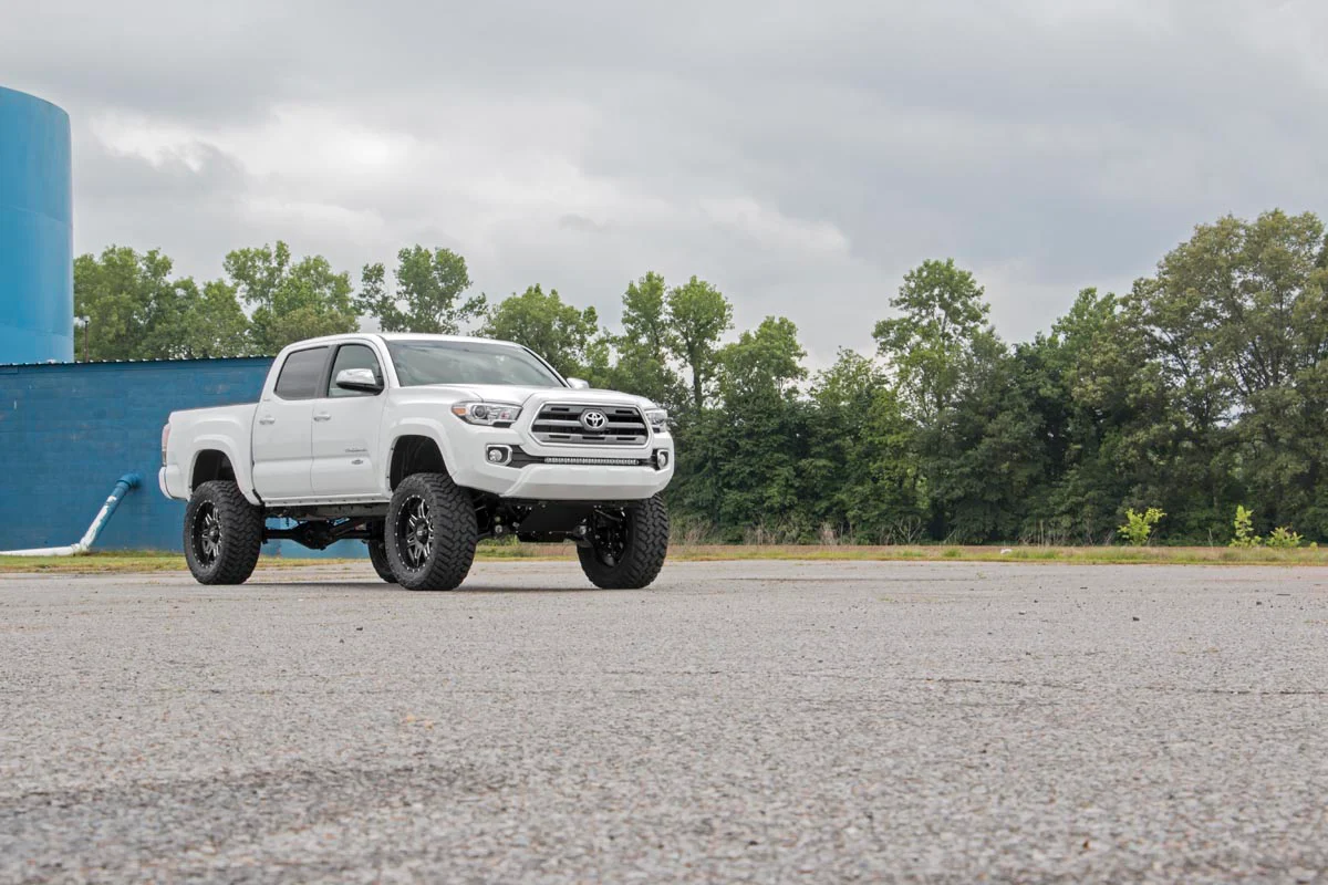 Rough Country - 6 Inch Lift Kit - Toyota Tacoma 2WD/4WD (2005-2015) - Image 4