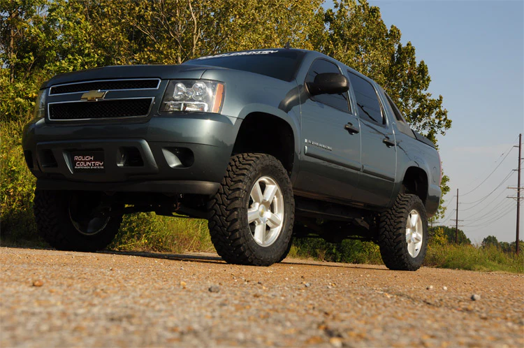Rough Country - 7.5 Inch Lift Kit - Chevy Avalanche 2WD/4WD (2007-2013) - Image 4