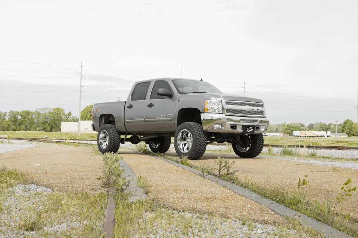Rough Country - 7.5 Inch Lift Kit - M1 Struts/M1 - Chevy/GMC 1500 (07-13) - Image 8