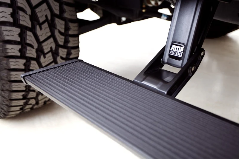 AMP Research 2008-2016 Ford SD All Cabs PowerStep Xtreme - Black - Image 3