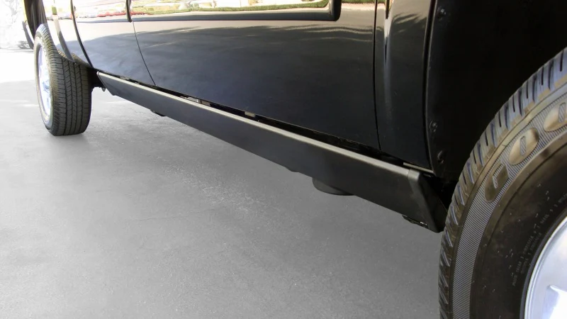 AMP Research 2015-2016 Chevy Silverado 2500/3500 Double/Crew Cab PowerStep Plug N Play - Black - Image 4