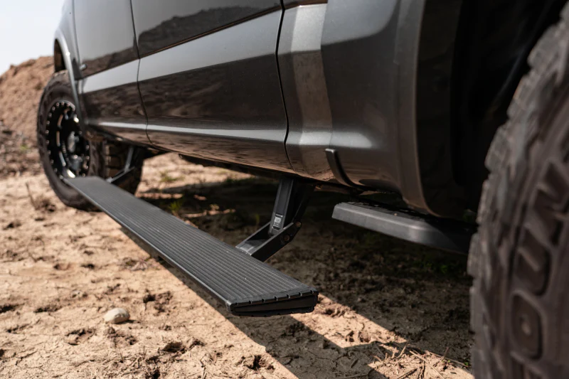 AMP Research 2019 Chevy Silverado 1500 Crew PowerStep Xtreme - Black (Incl OEM Style Illumination) - Image 2