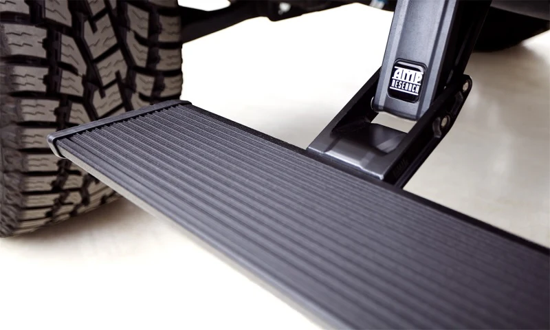AMP Research 2022 Ford F-250/350/450 All Cabs (Fits Only Sync 4 Models) PowerStep Xtreme - Black - Image 3