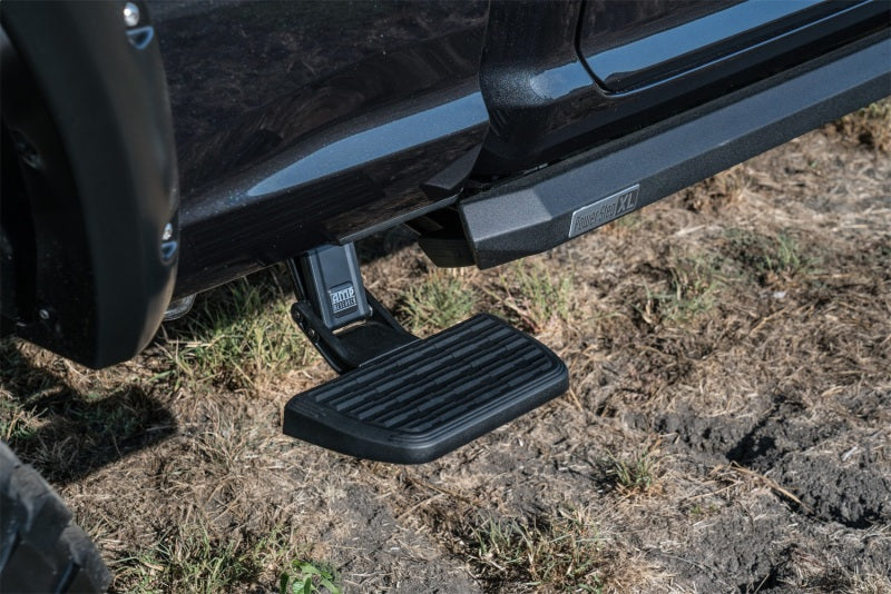 AMP Research 22-23 Toyota Tundra  5.5ft Bed BedStep2 - Black - Image 5