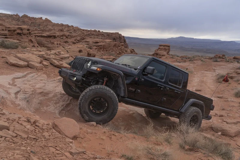 Fox 18-Up Jeep JL / 20-Up Gladiator 2.0 Factory Series Gen2 2.0in. Trvl 10in Ext Front Bump Stop IFP - Image 3