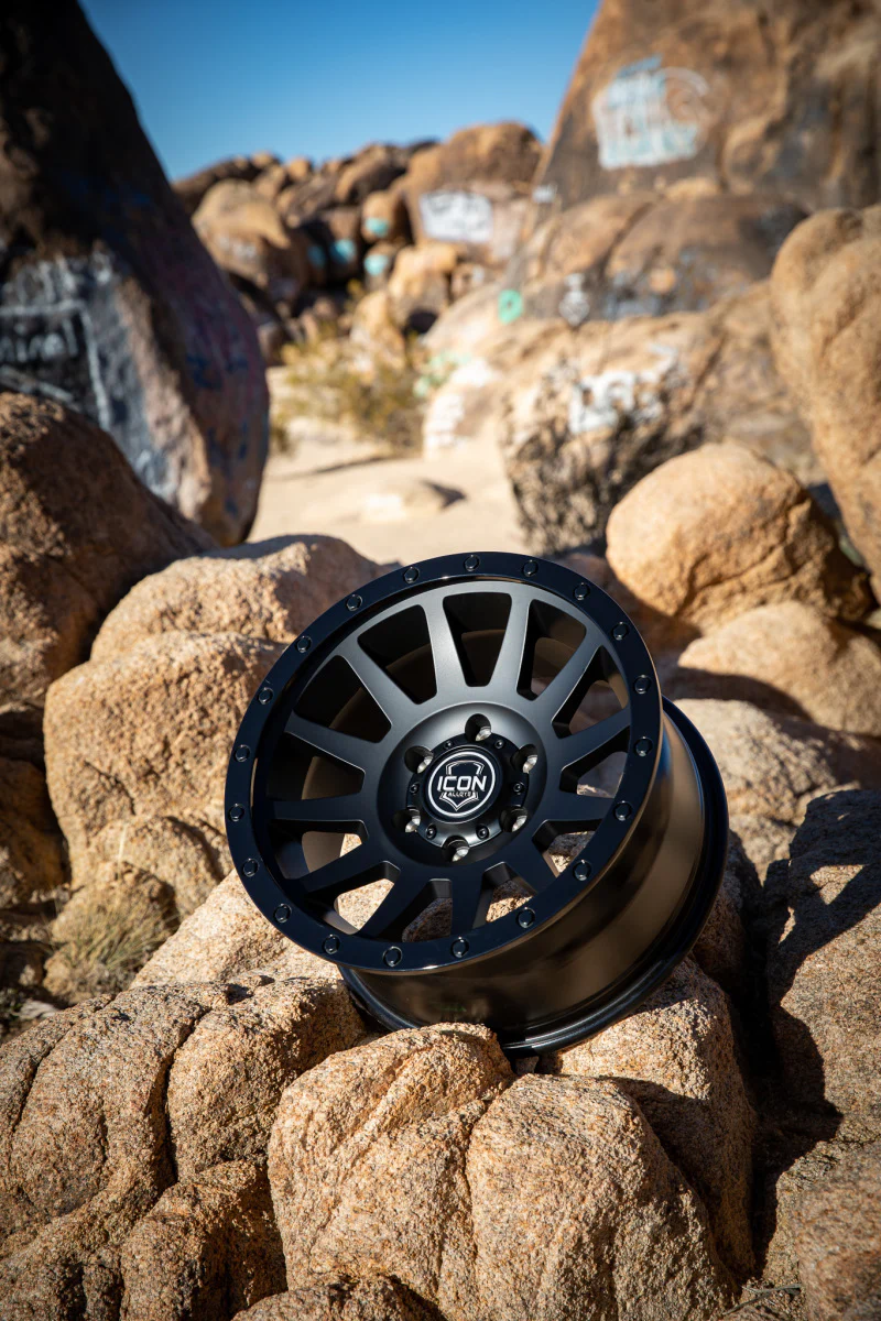 ICON Compression 18x9 6x5.5 25mm Offset 6in BS 95.1mm Bore Double Black Wheel - Image 5