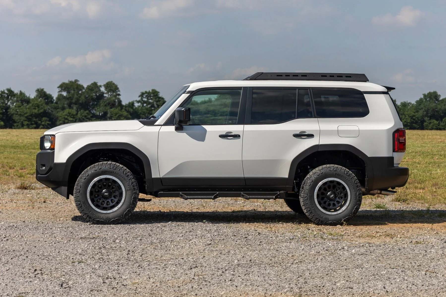 Rough Country - 2 Inch Lift Kit - M1R - Toyota Land Cruiser 4WD (2024-2025) - Image 2