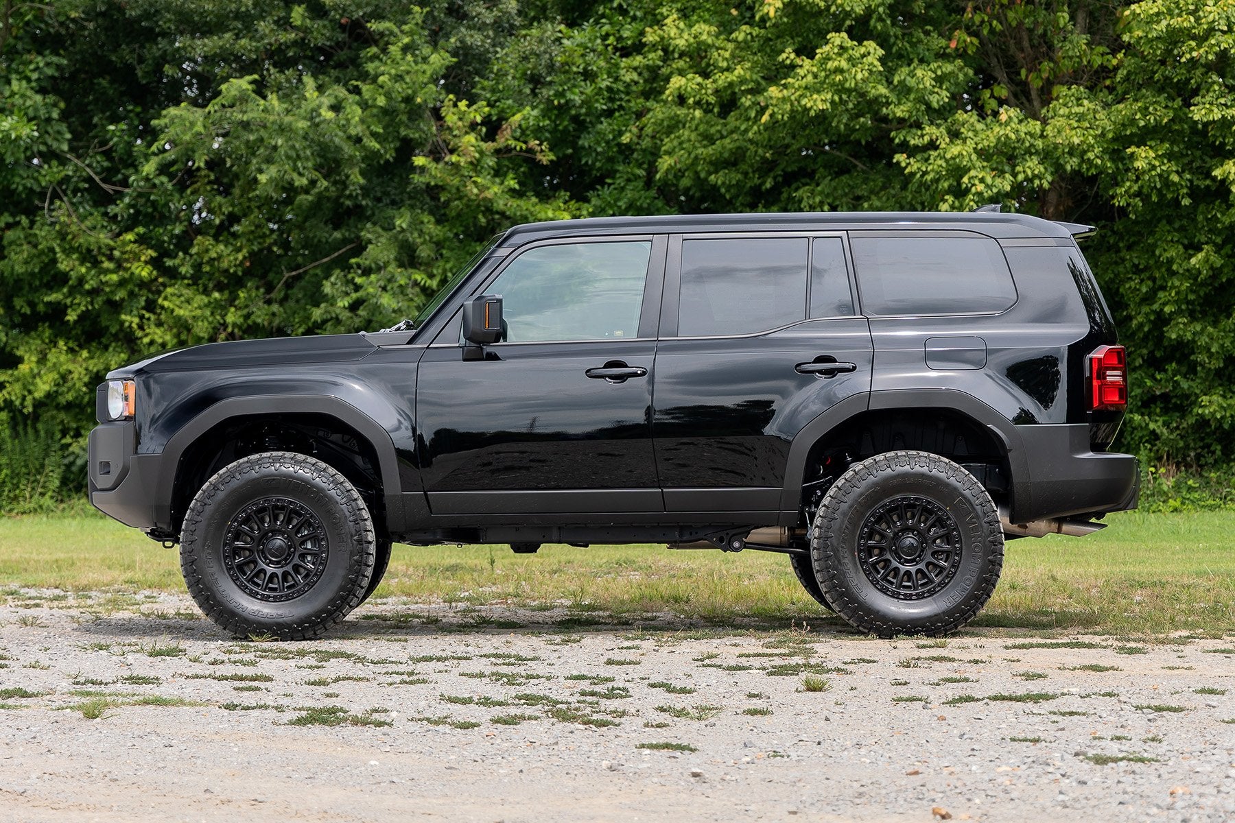 Rough Country - 3.5 Inch Lift Kit - M1 - Toyota Land Cruiser 4WD (2024-2025) - Image 5