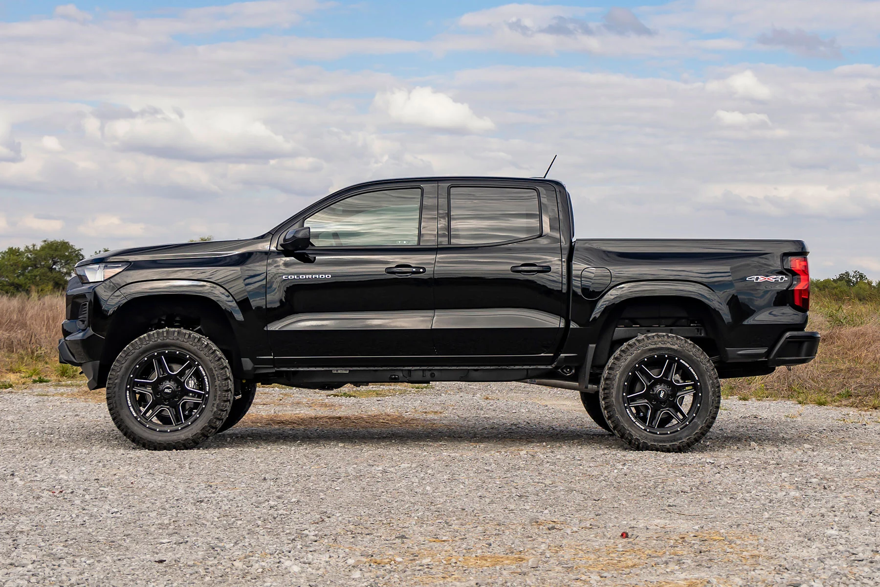 Rough Country - 4 Inch Lift Kit - N3 Struts - Chevy/GMC Canyon/Colorado 4WD (2023-2024) - Image 4