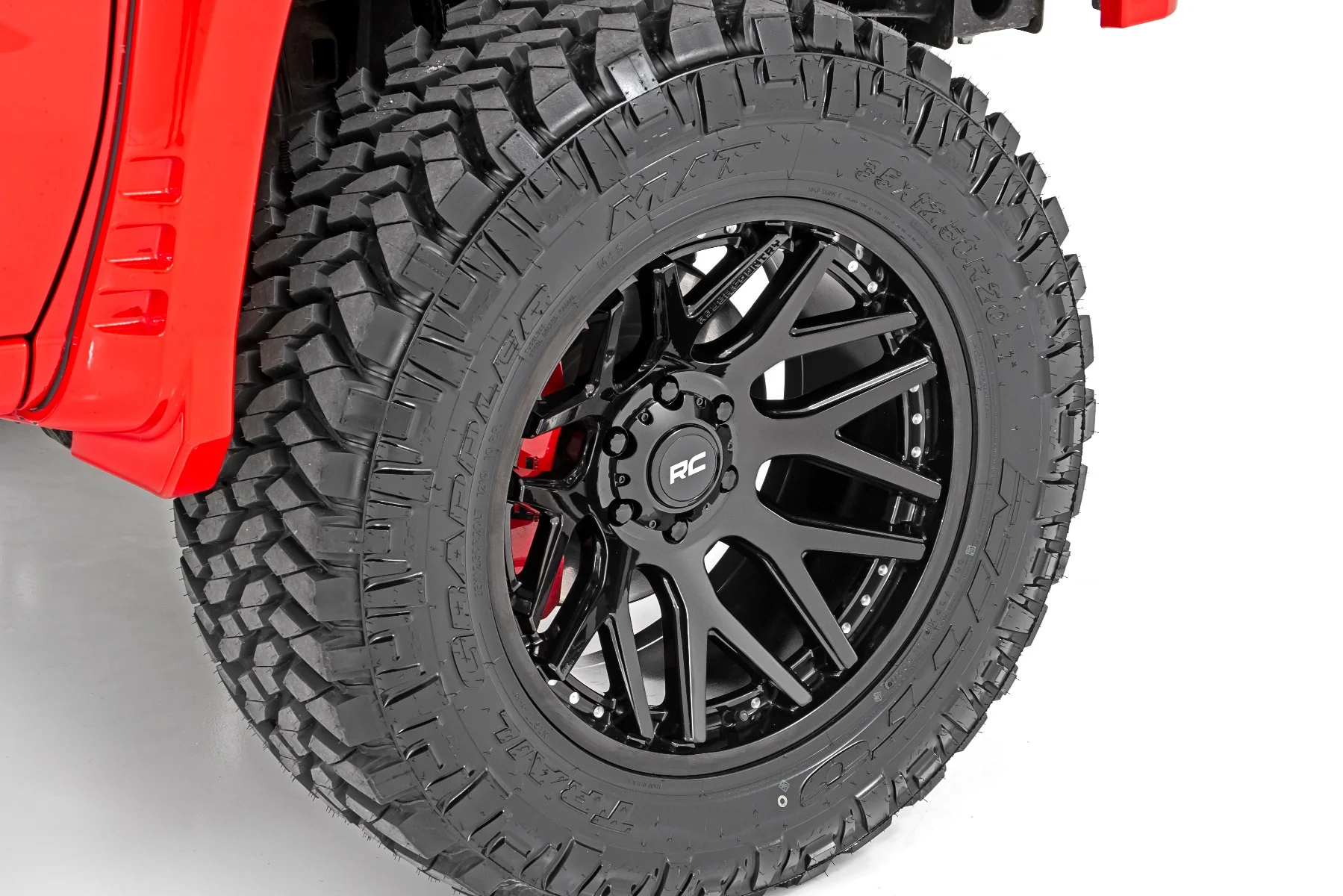 Rough Country - Rough Country 95 Series Wheel/One-Piece/Gloss Black/22x10/6x135/-19mm - Image 4