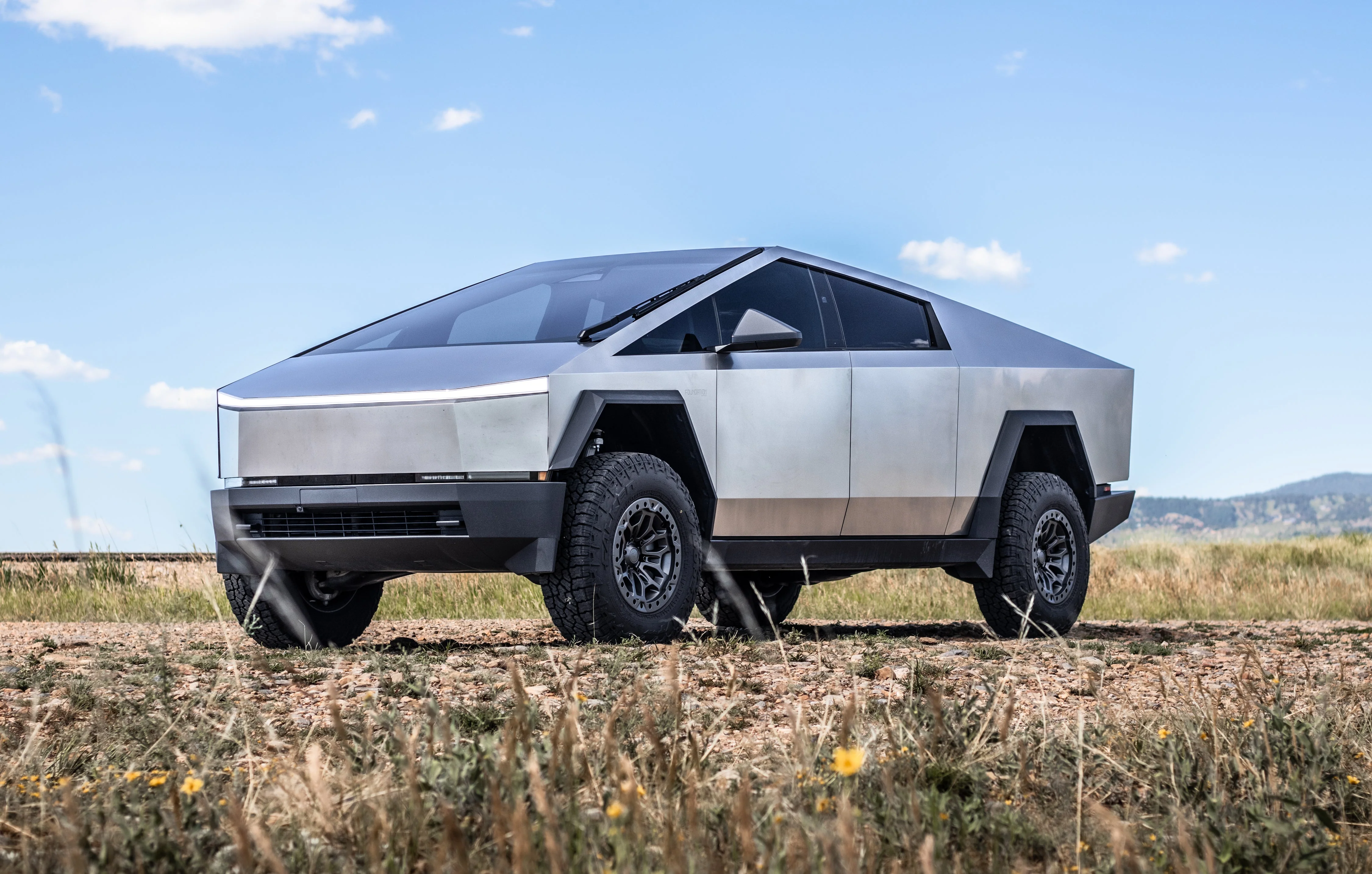 Tesla Cybertruck Cyber Rover Forged Beadlock Wheel - Image 23