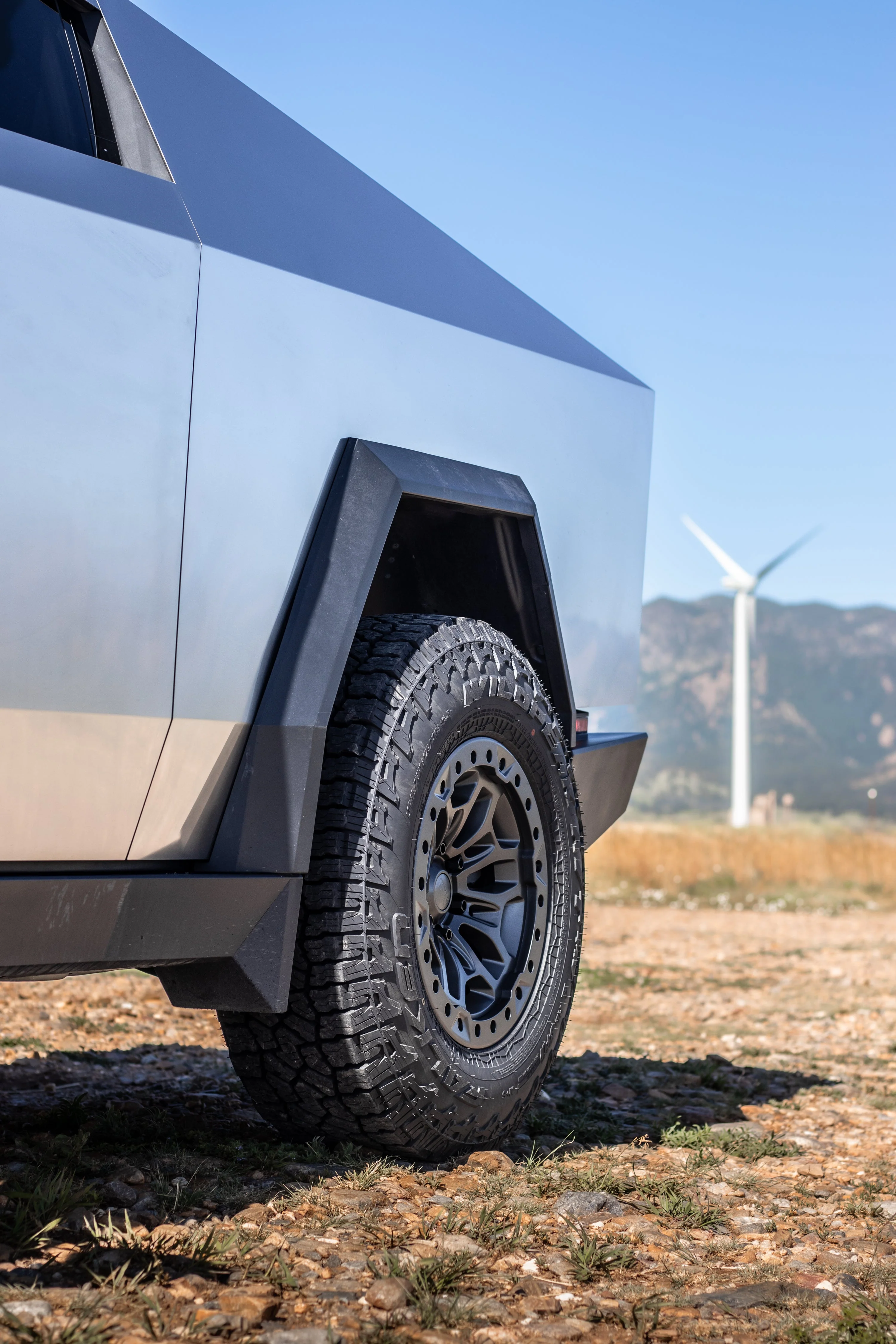 Tesla Cybertruck Cyber Rover Forged Beadlock Wheel - Image 27